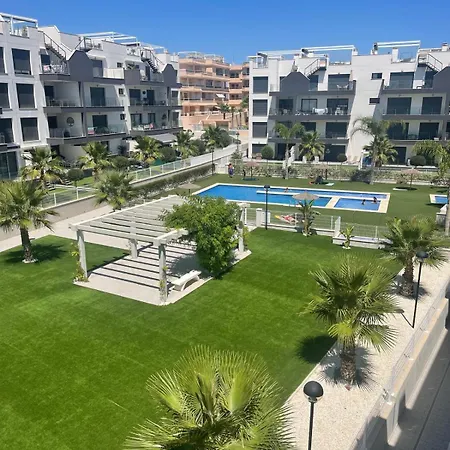 Valentino Golf Ii Luxury Apartment