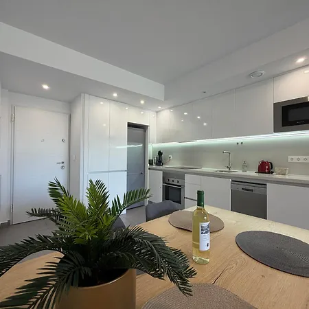 Valentino Golf Ii Luxury Apartment